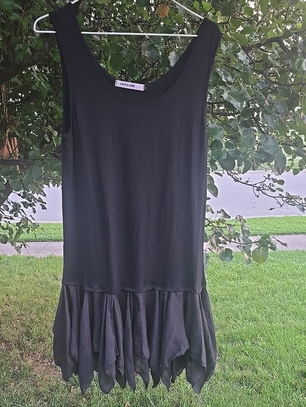 Black Sleeveless Ruffle-Hem Tank Top